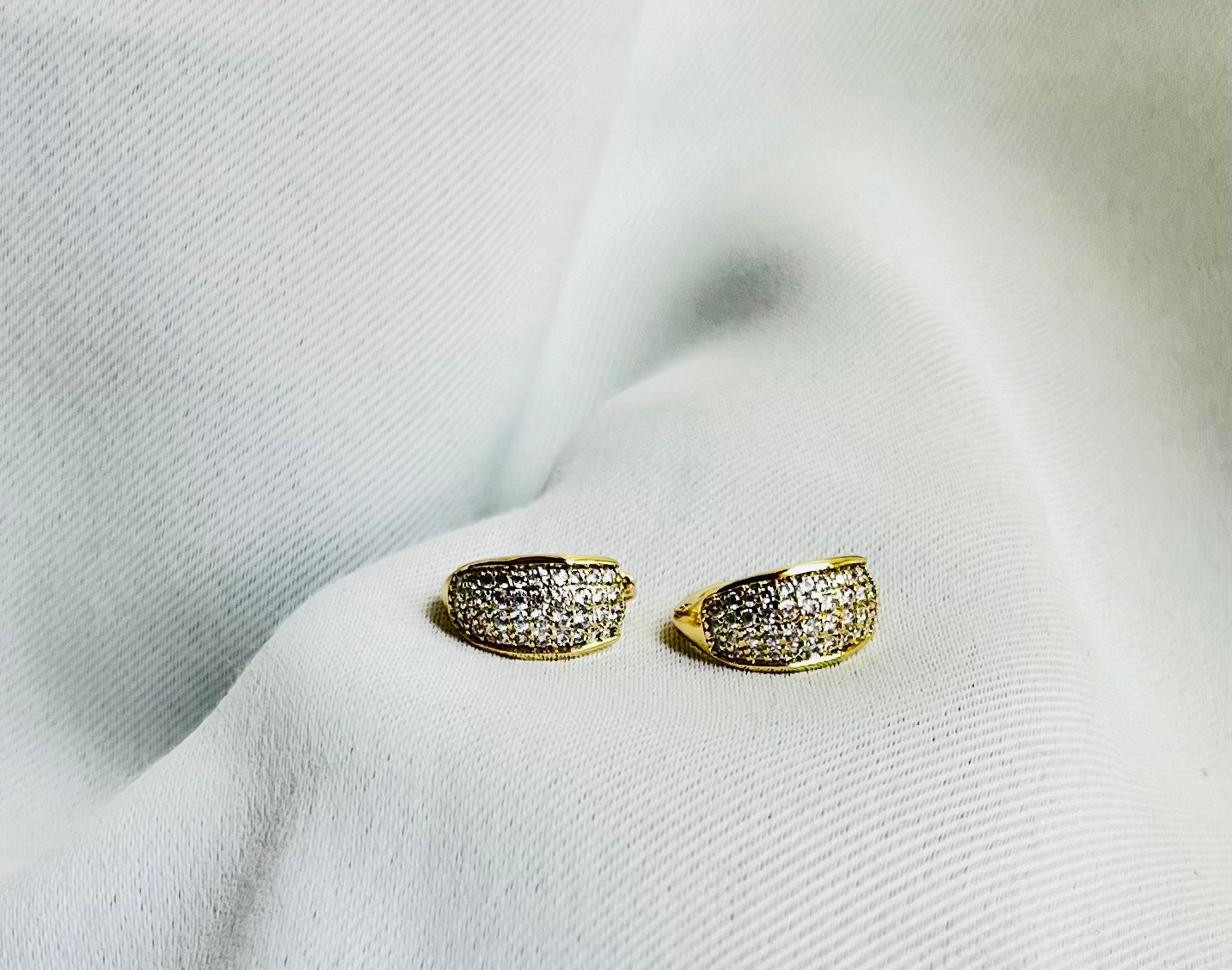 Ila Earrings