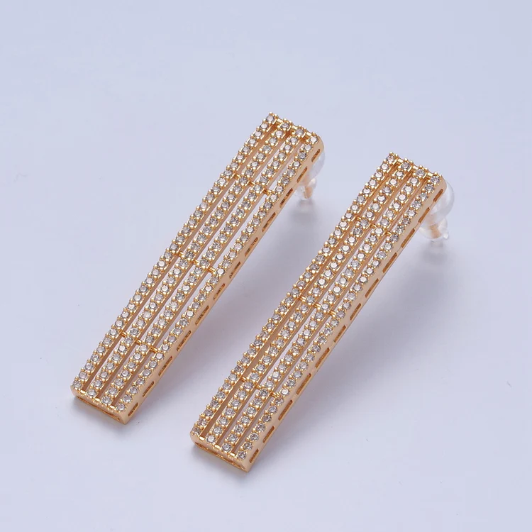 Kaira Earring