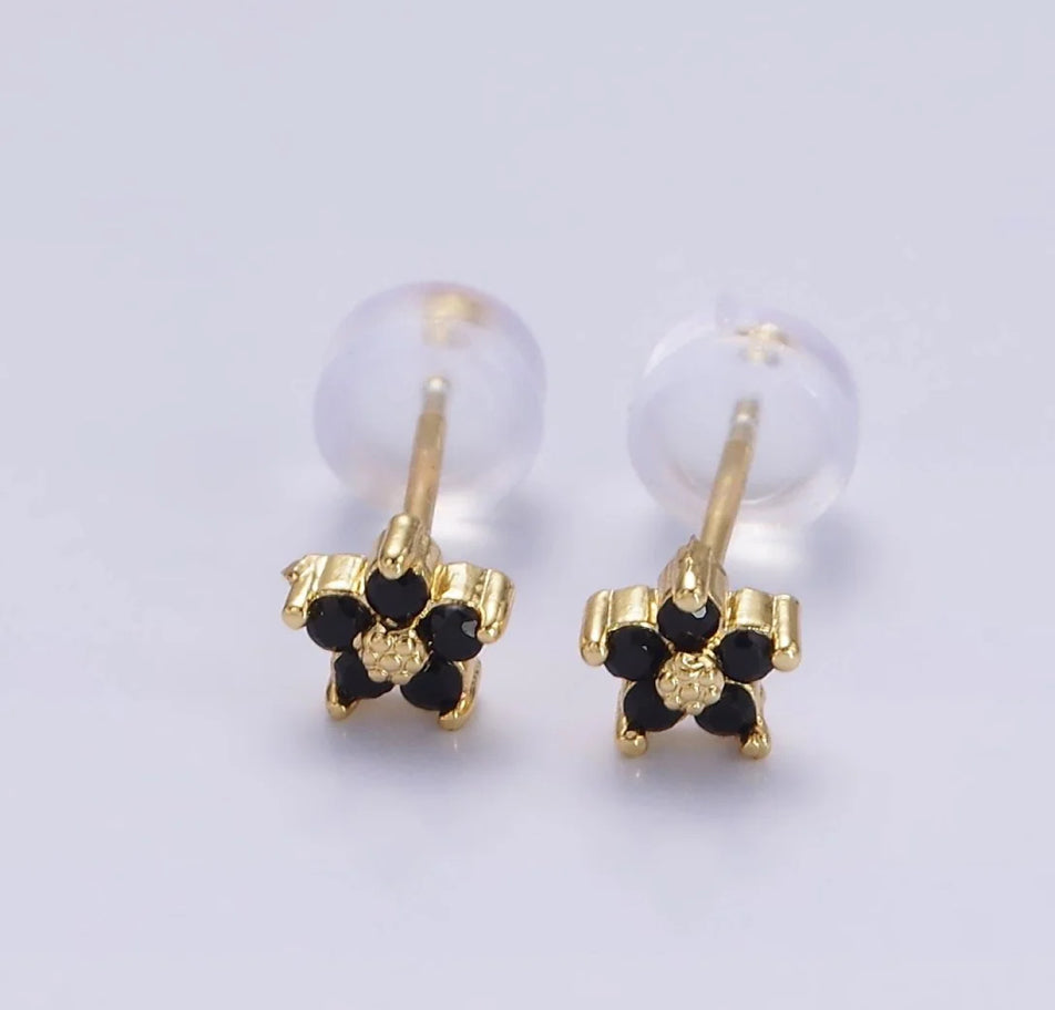 Keya Stud Earrings